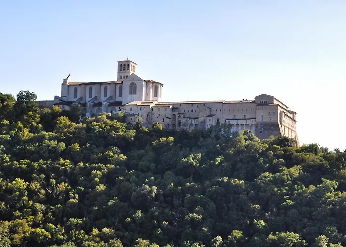 Bilocale In Campagna - אסיסי